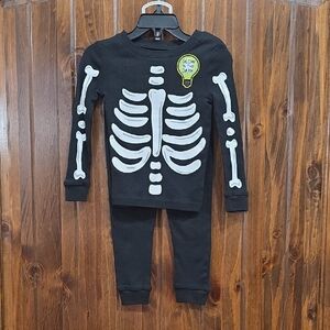 Komar Kids Black and White Glow Pajama Set